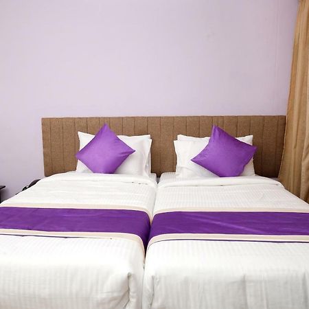 Oyo 9797 Hotel Vbee Plaza Thiruvananthapuram Exterior photo