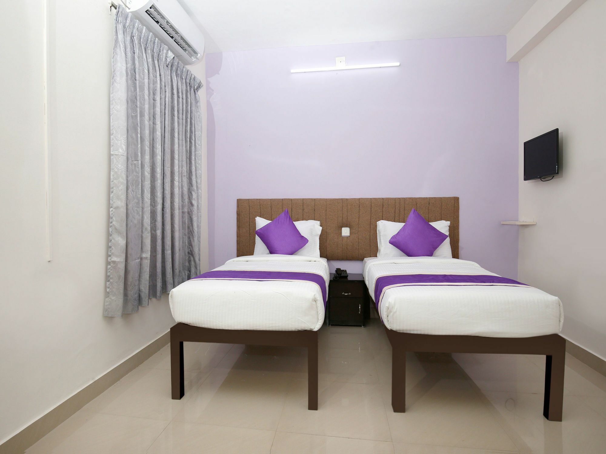 Oyo 9797 Hotel Vbee Plaza Thiruvananthapuram Exterior photo
