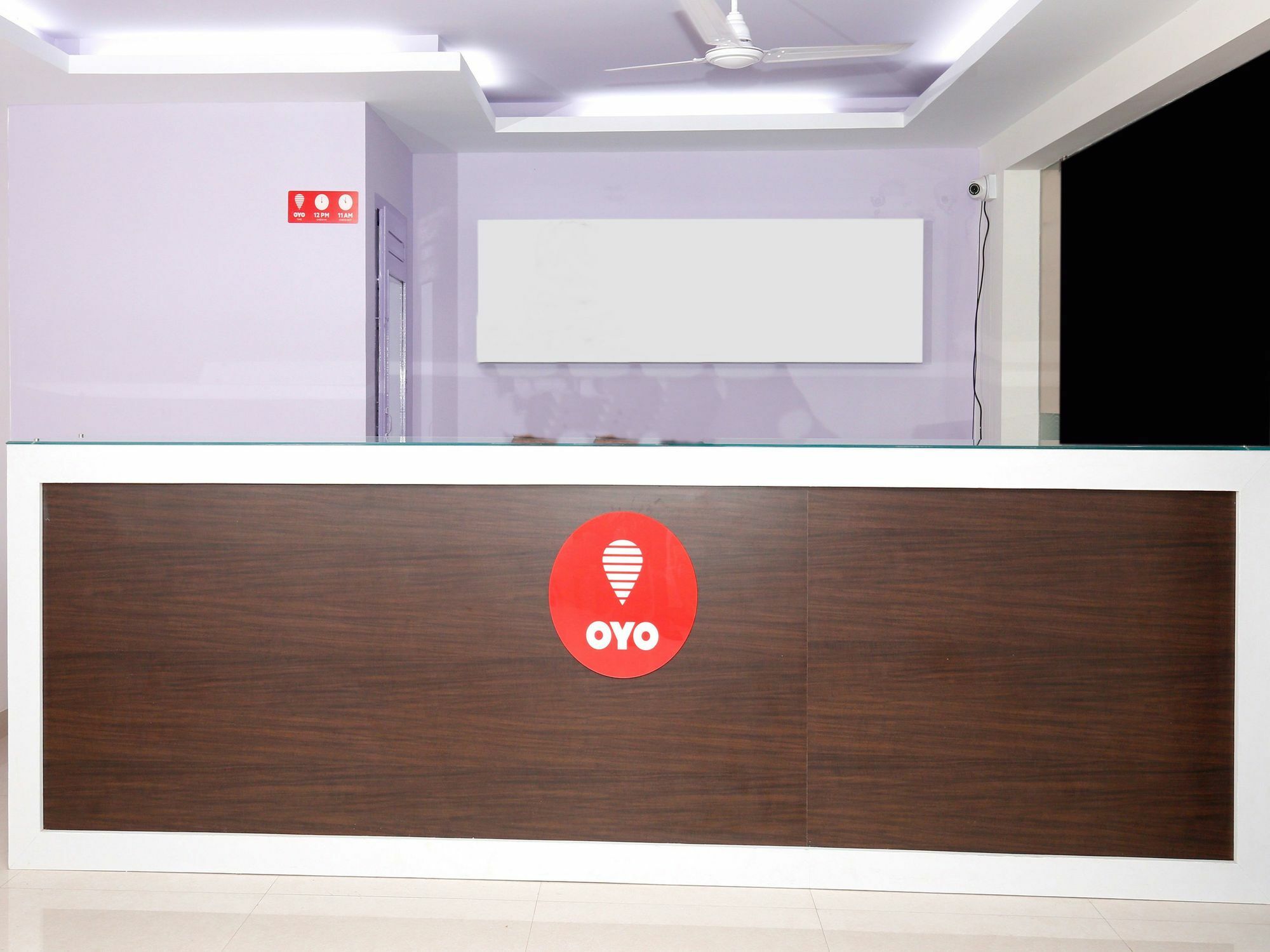 Oyo 9797 Hotel Vbee Plaza Thiruvananthapuram Exterior photo