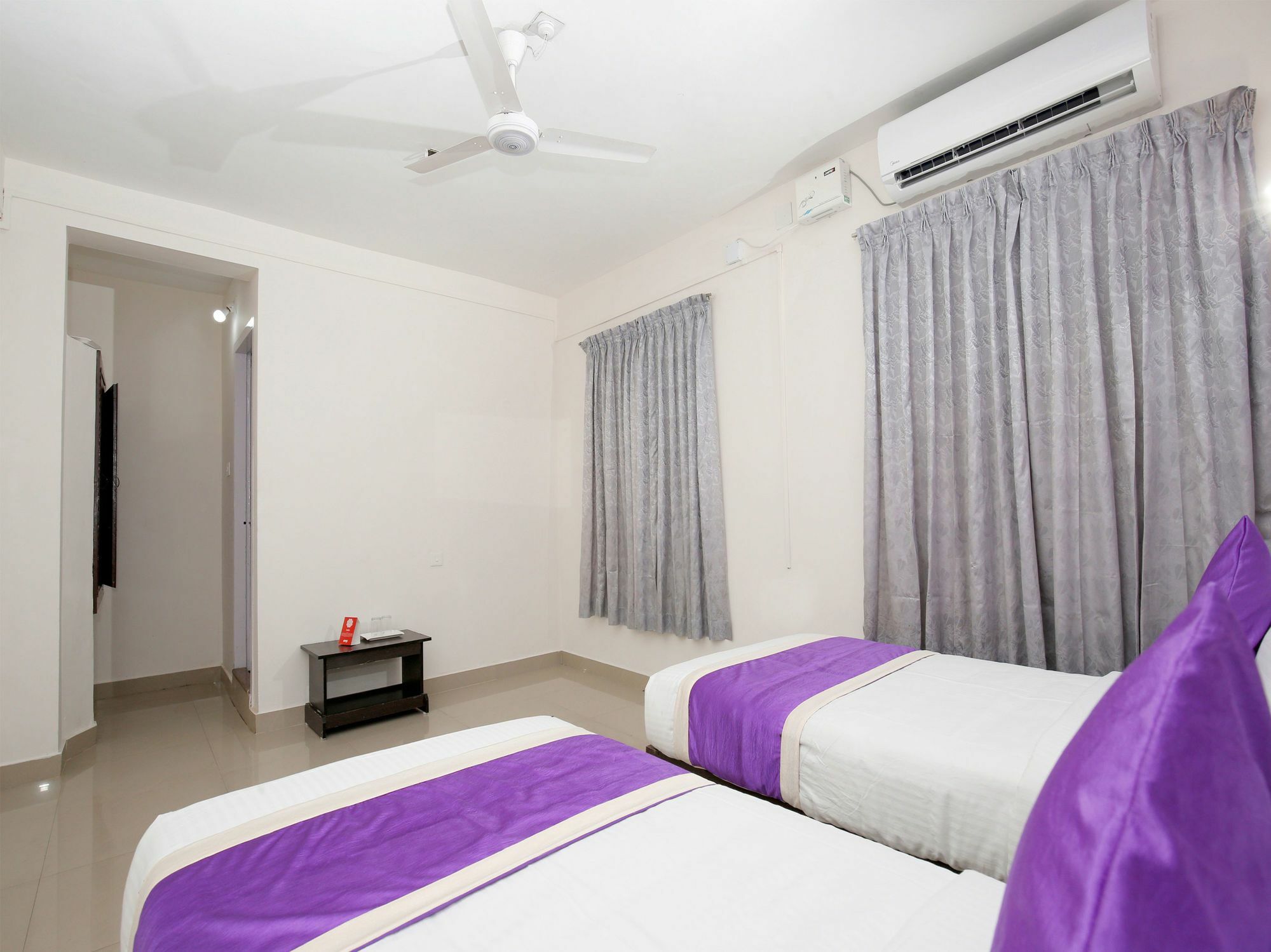 Oyo 9797 Hotel Vbee Plaza Thiruvananthapuram Exterior photo